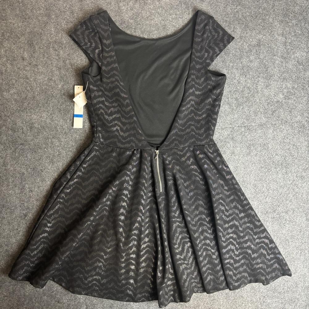 Snap Black Silver Shimmer Fit Flare Dress Juniors Size Large NWT A4